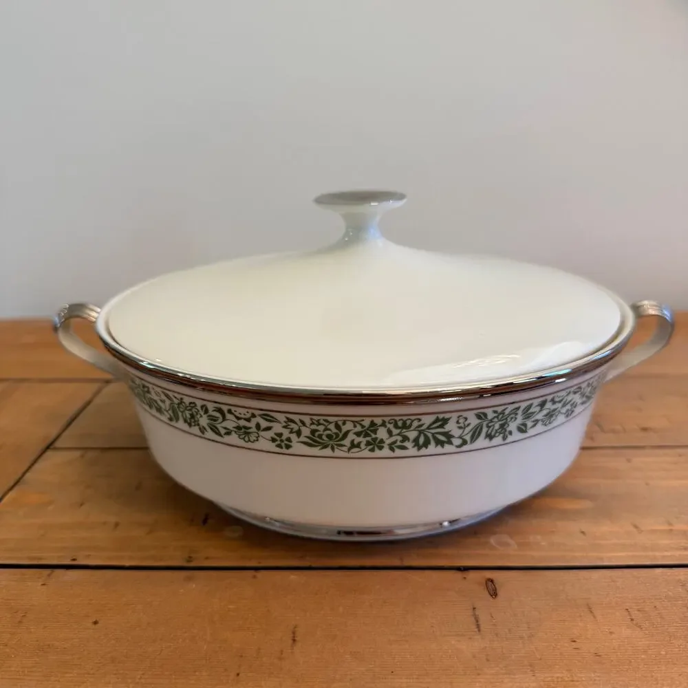 Vintage Lenox Memoir Round Covered Vegetable Bowl 1970 Fine China Mint Condition